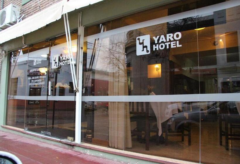 هتل Yaro
