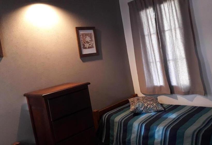 اقامتگاه Cabañas Cerros Del Sol