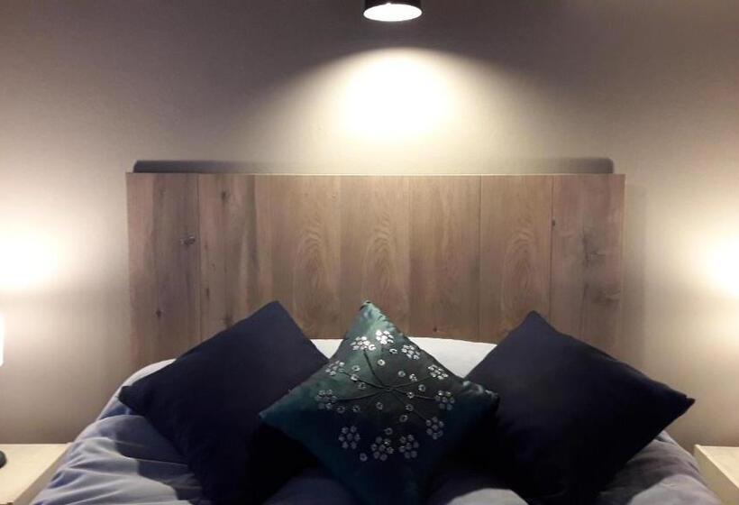 اقامتگاه Cabañas Cerros Del Sol