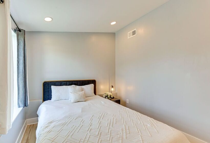 7 Mi To Louisville: Pet Friendly New Albany Home