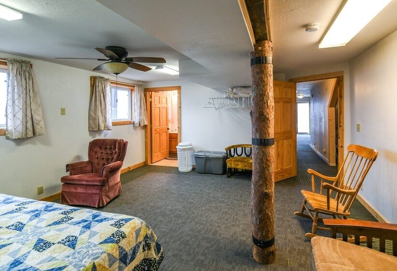 The Barn  Secluded Home 7 Mi To Afton Lake!