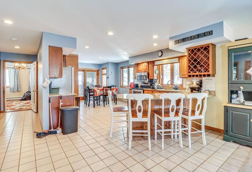 Spacious Hazleton Home   Walk To Lake Susquehanna!
