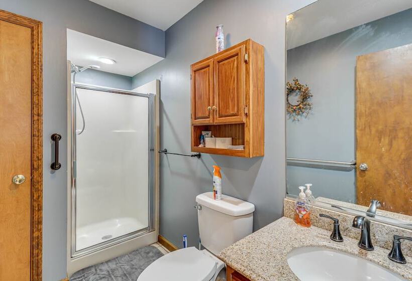 Spacious Hazleton Home   Walk To Lake Susquehanna!