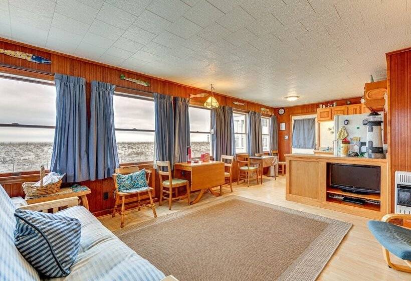 Beachfront Lavallette Home   2 Mi To Casino Pier!