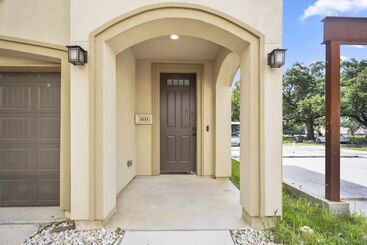 تختخواب و صبحانه Spacious 3 Bed House Near Md Anderson