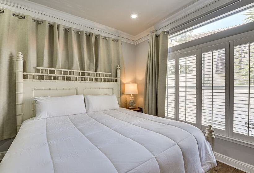 Destin Home W/ Community Pool & Beach Access