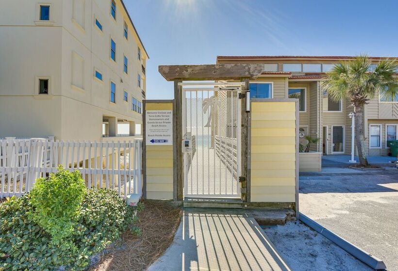 Destin Home W/ Community Pool & Beach Access