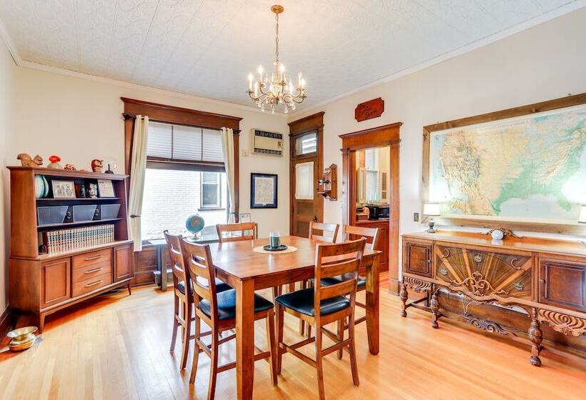 Historic Tiffin Home ~ Half Mi To University!
