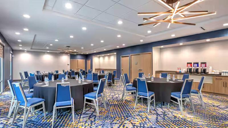 هتل Hampton Inn & Suites Shenandoah The Woodlands, Tx
