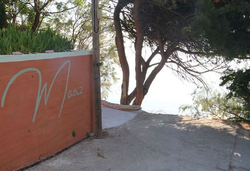 هتل Maeiz Skopelos