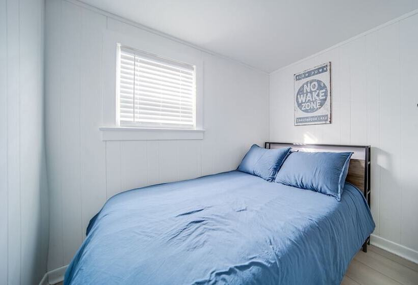 Waterfront Chautauqua Lake Home W/ Stunning Views