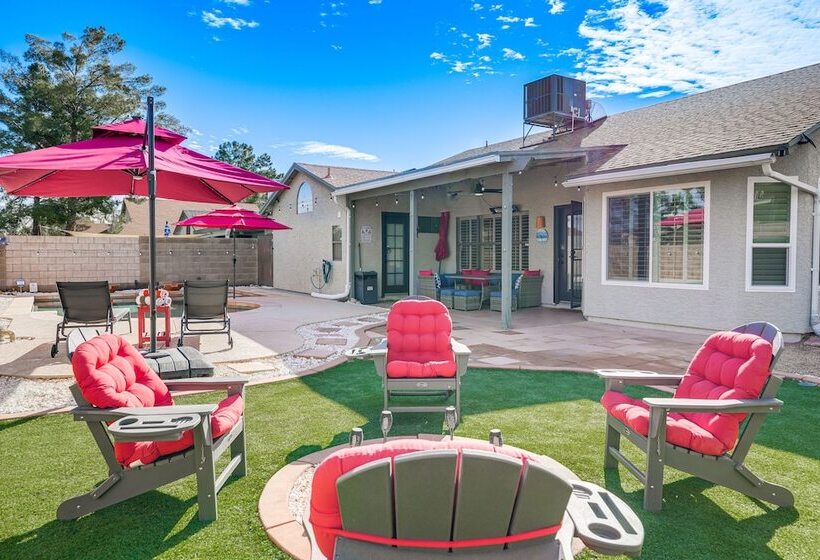 Lovely Gilbert Home W/ Heated Pool: 3 Mi To Dtwn!