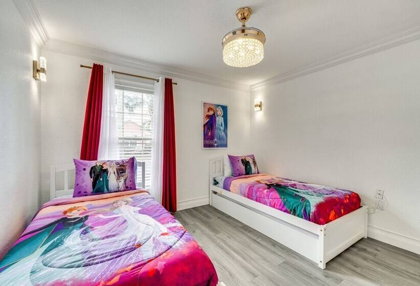 Heated Pool: Davenport Home W/ Xbox & Racing Games