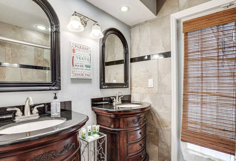 Pet Friendly Bradenton Home W/ Pool: 6 Mi To Beach