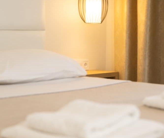 Mystery Suites & Apartments