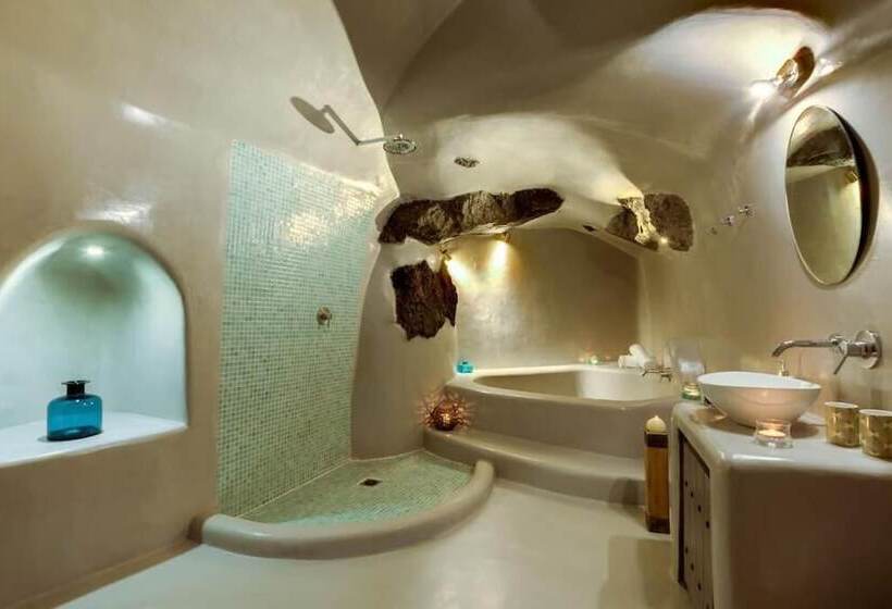 پانسیون Cave At White Rock
