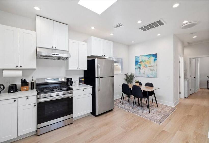 پانسیون Cozy Prvate Adu Close To Disney Beach Ev