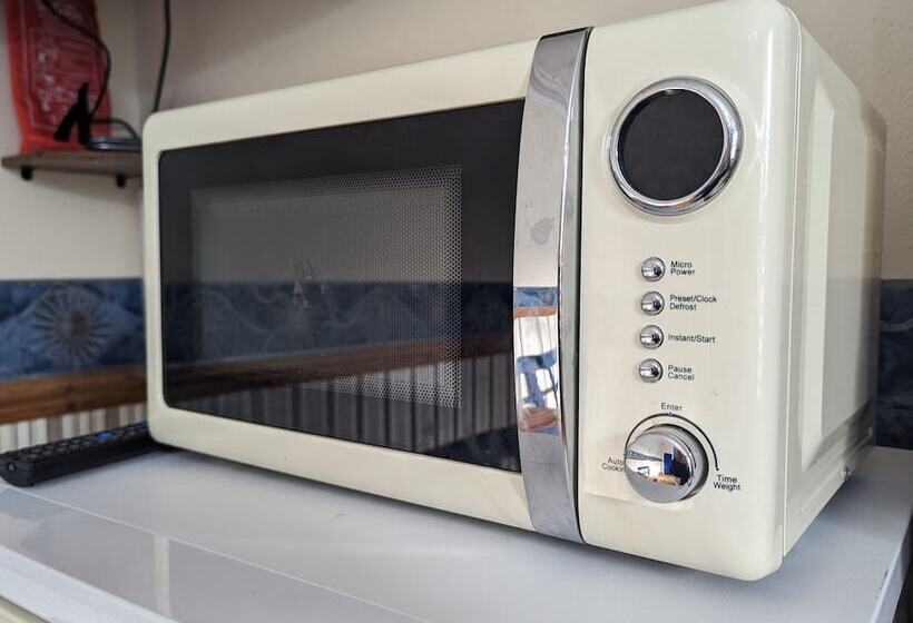 פנסיון Jurassic Bay Holidays