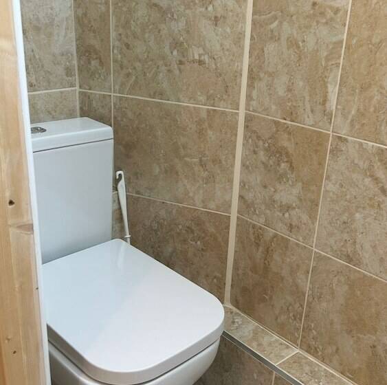 اقامتگاه Beautiful 3 Bed House In London