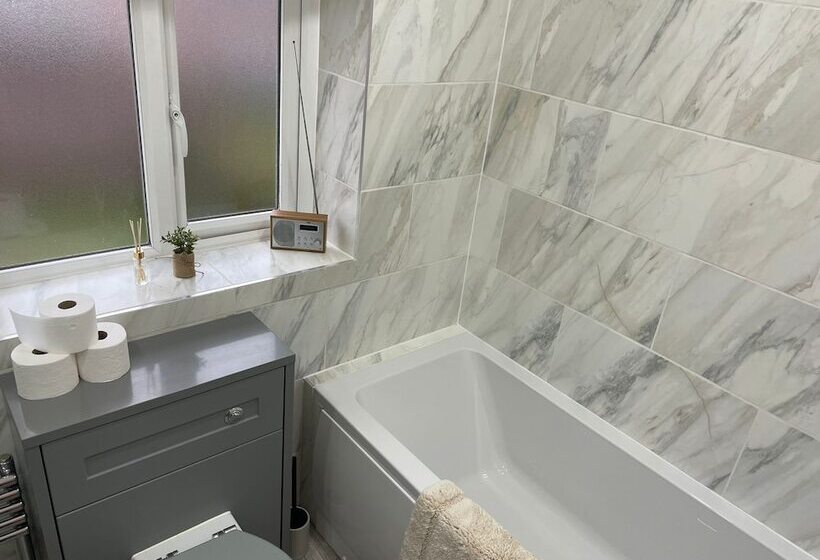 Резиденция Beautiful 3 Bed House In Romford