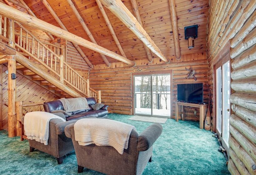 Rhinelander Waterfront Cabin W/ Deck & Fire Pit!