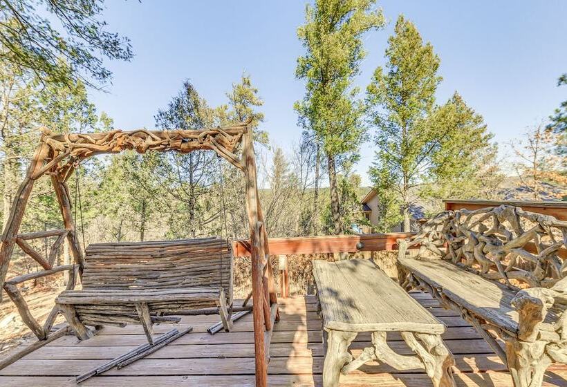 Ruidoso Cabin W/ Deck ~ 1 Mi To Midtown!