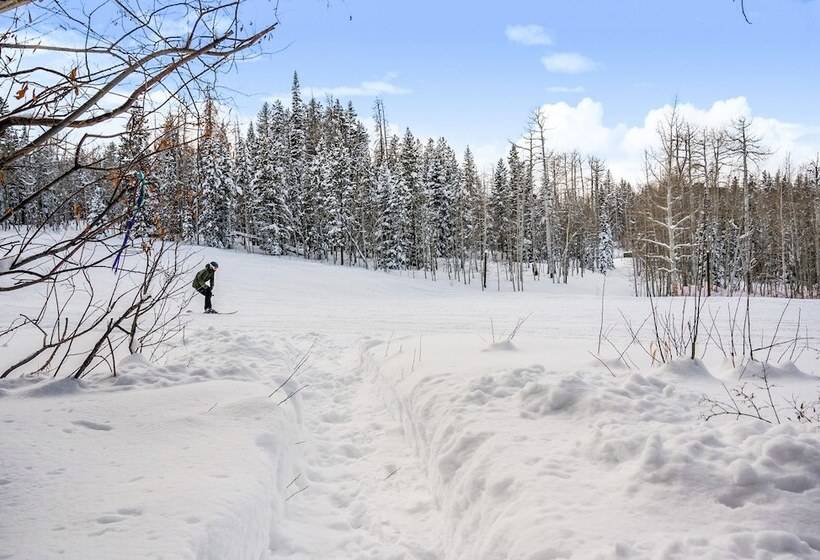 Trails Edge By Snowmass Vacations