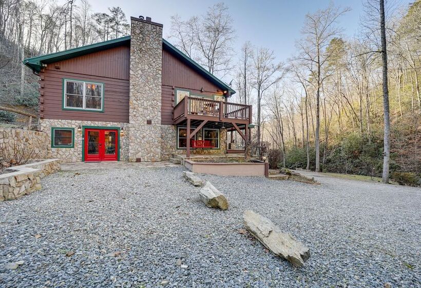 Twin Creeks Lodge  W/ Hot Tub < 1 Mi To Lake!