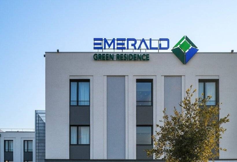 Emerald Green Residence