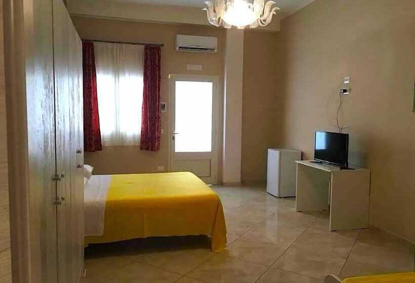 فندق فئة نجمة واحدة L Isola Dei Sapori Boutique