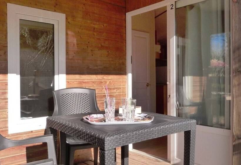 ホテル Camping La Bergerie