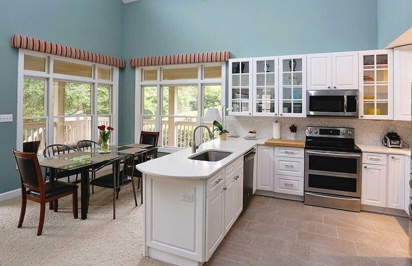 فندق The Inn At Governors Club