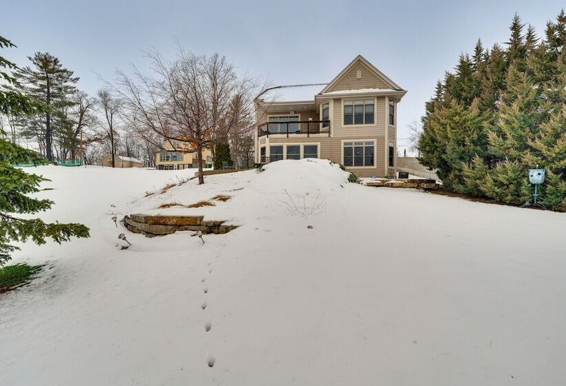 Lakefront Waterford Home W/ Game Room & Grills!