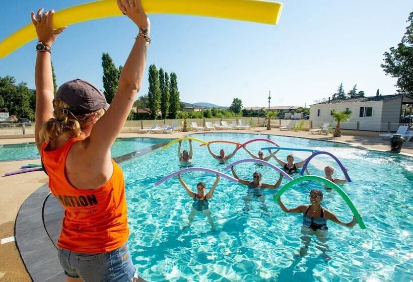پانسیون Camping Domaine Du Golfe De Saint Tropez