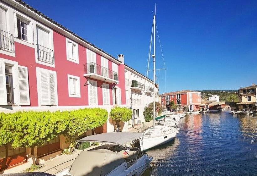 پانسیون Camping Domaine Du Golfe De Saint Tropez