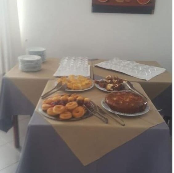 펜션 Room In B&b   Standard Double Or Twin Room In Ischia For 2 People