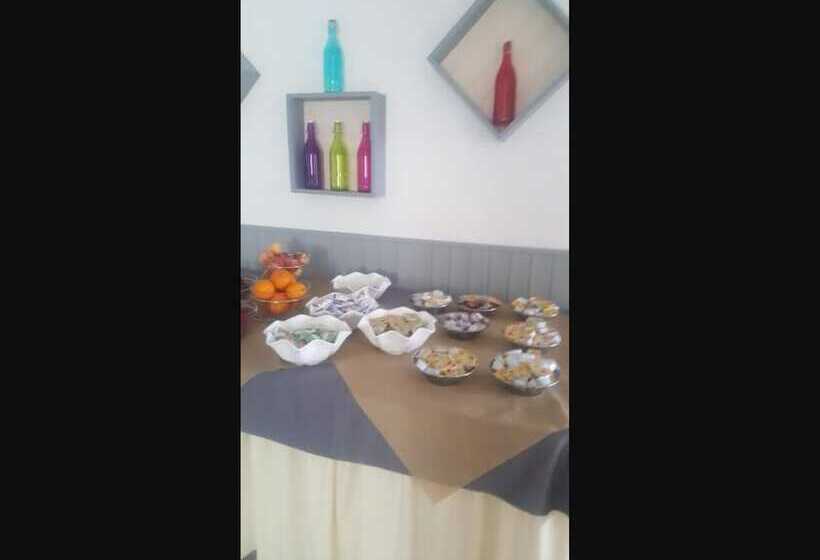 Пансион Room In B&b Standard Double Or Twin Room In Ischia Per 2 People