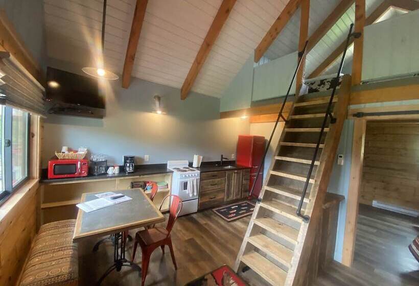 Skywater Cabins
