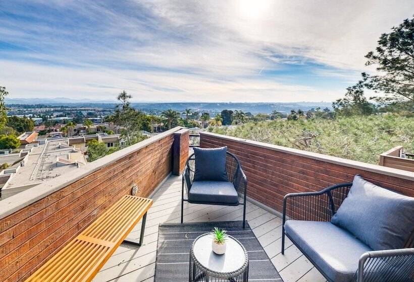 Stunning Del Mar Home W/ Deck: 1 Mi To Beach!