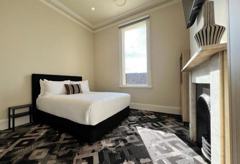 Tempe Hotel Sydney