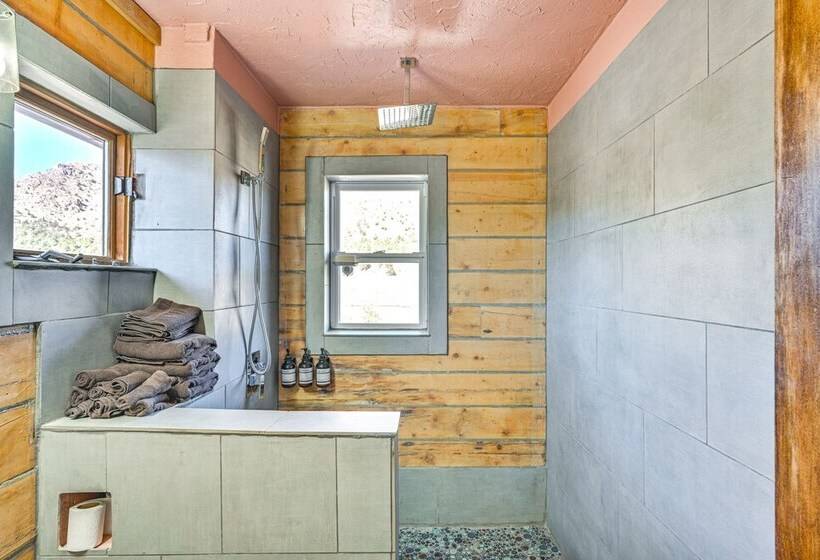 Unique Canyon Cabin: Arkansas River Access & Views