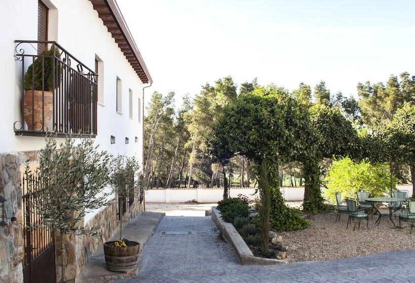 مبيت وإفطار Casa Rural Majada Del Conde