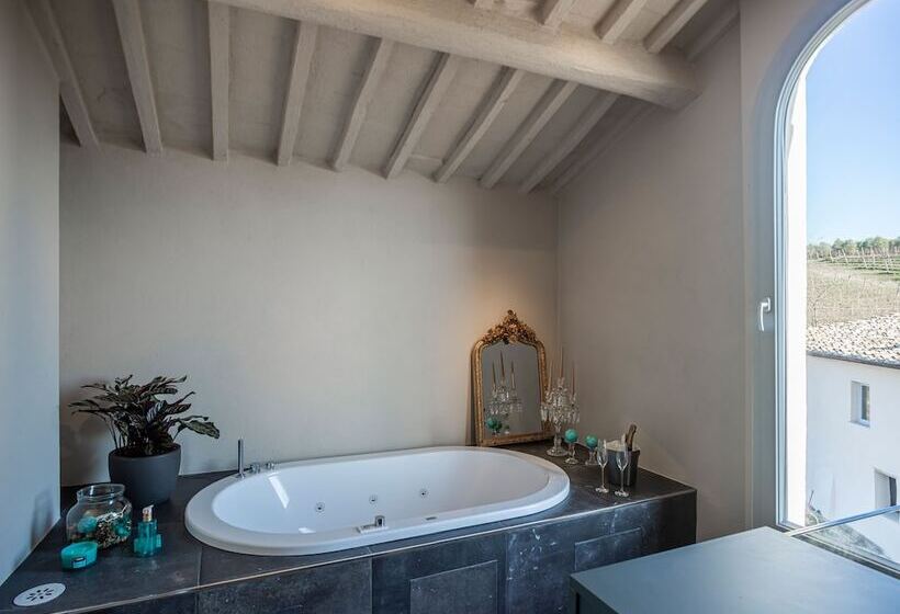 هتل Borgo Elissa