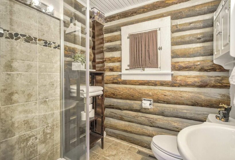 Wine Gazebopikes Peak Mountain Log Cabin For 2