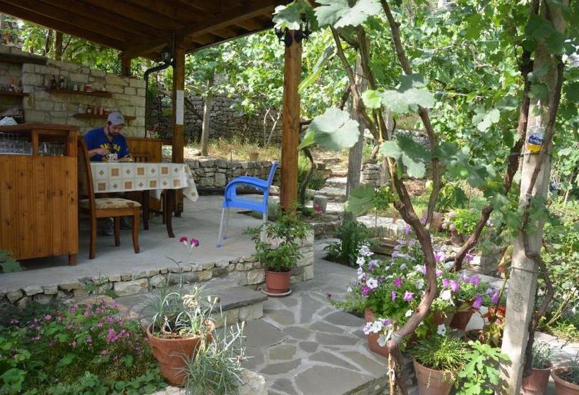 Guesthouse & Hostel Lorenc