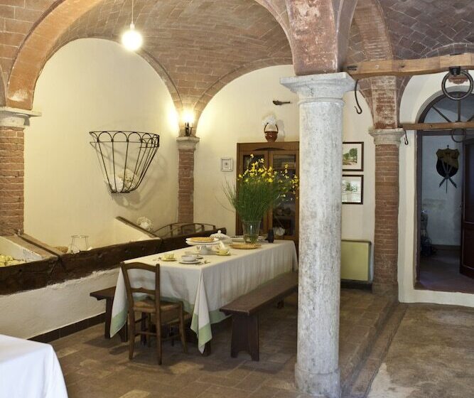فندق Agriturismo Tenuta Armaiolo