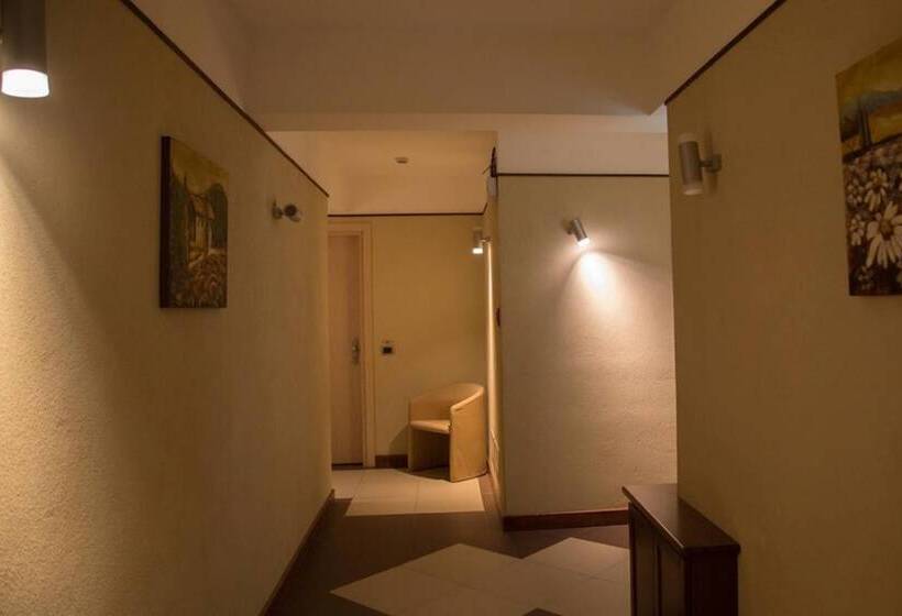 호텔 Albergo Della Posta