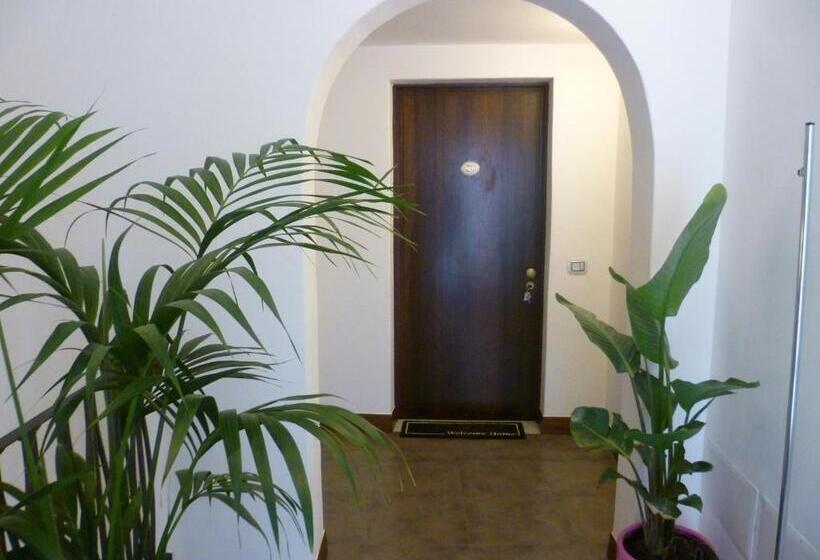 فندق Albergo Residenziale La Corte