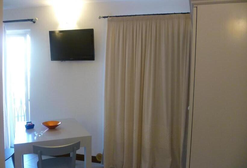 فندق Albergo Residenziale La Corte
