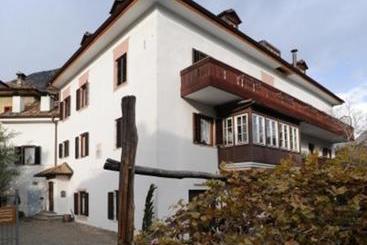 Hubengut Apartments